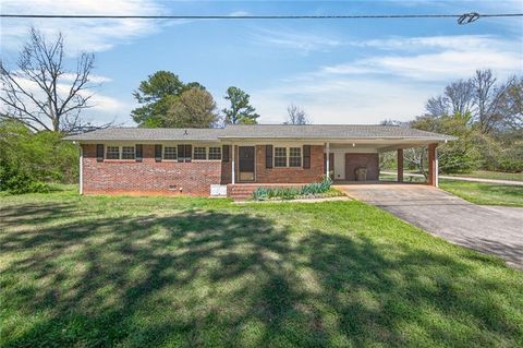 Homes For Sale - 6219 John West Road<br/> Douglasville, GA 30134