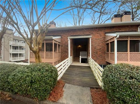 311 Quail Run Roswell GA 30076