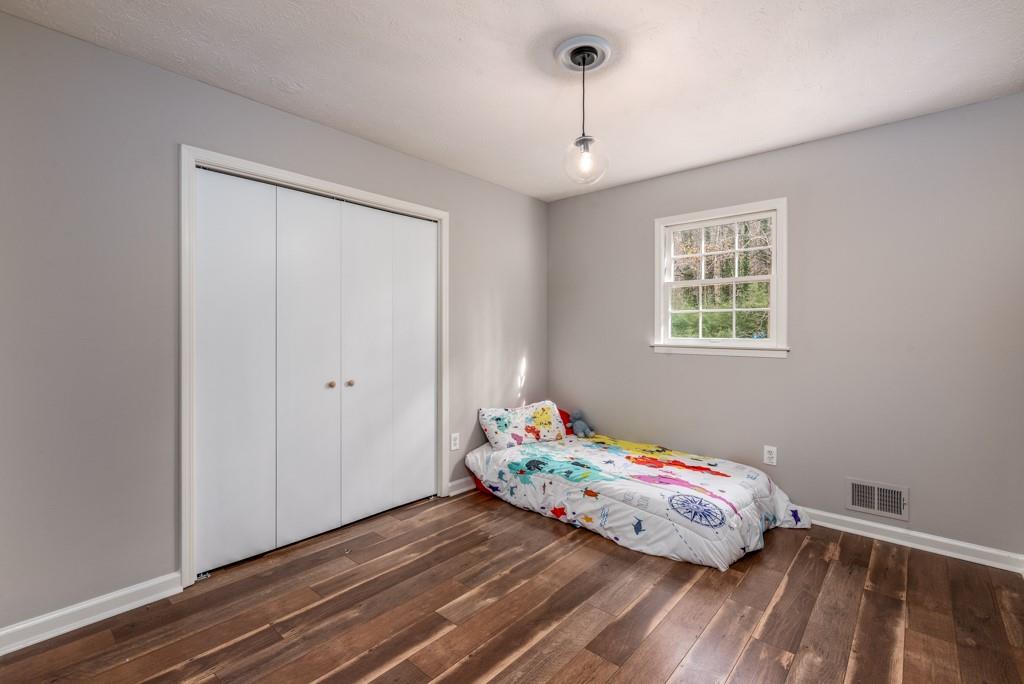 Mountain View - Residential
