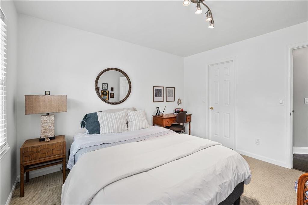 220 Galesburg Drive, Lawrenceville, Georgia image 33