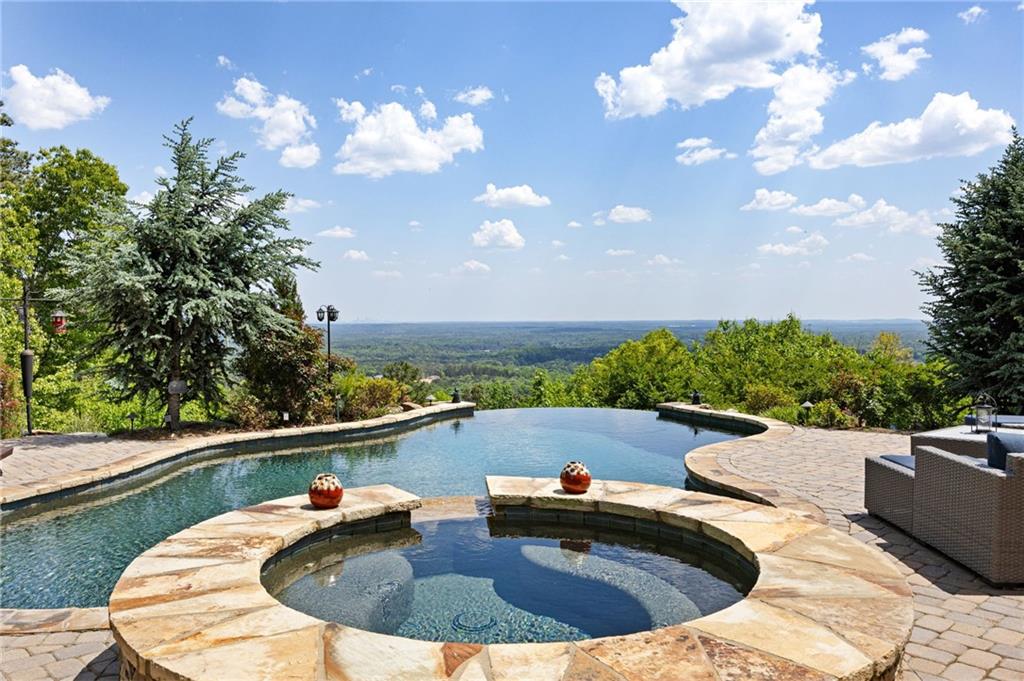 4984 Pindos Trail SW