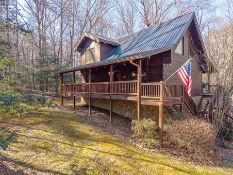 Homes For Sale - 161 Finncannon Drive<br/> Ellijay, GA 30536