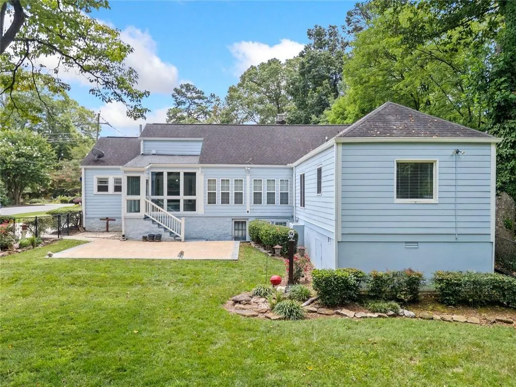 Atlanta, Georgia 30317, United States, 3 Bedrooms Bedrooms, ,3 BathroomsBathrooms,Residential,Active,163361