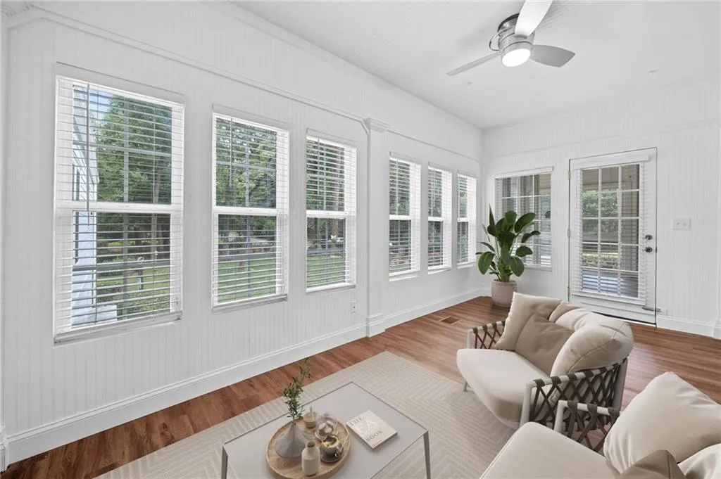 Atlanta, Georgia 30317, United States, 3 Bedrooms Bedrooms, ,3 BathroomsBathrooms,Residential,Active,163361