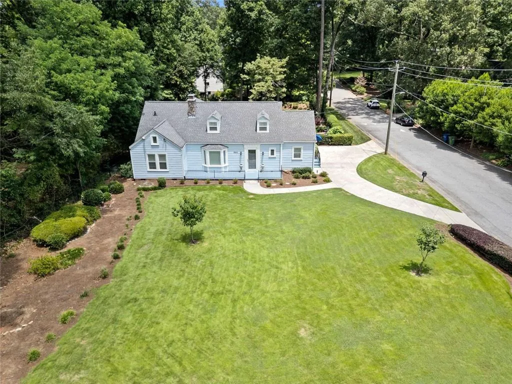 Atlanta, Georgia 30317, United States, 3 Bedrooms Bedrooms, ,3 BathroomsBathrooms,Residential,Active,163361