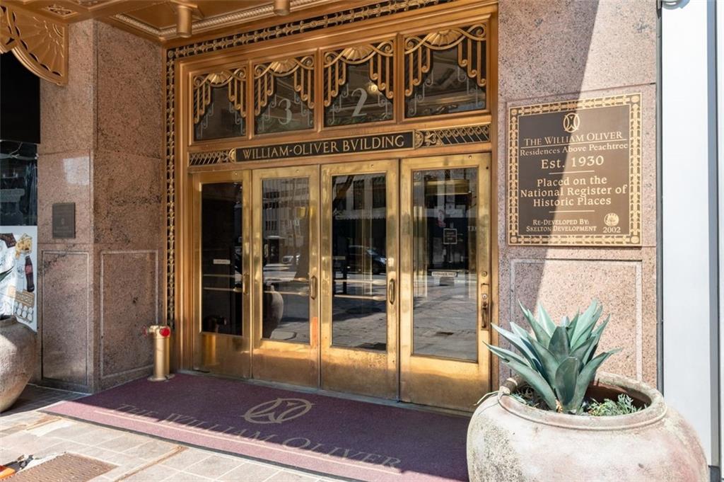 32 Peachtree Street NW 804