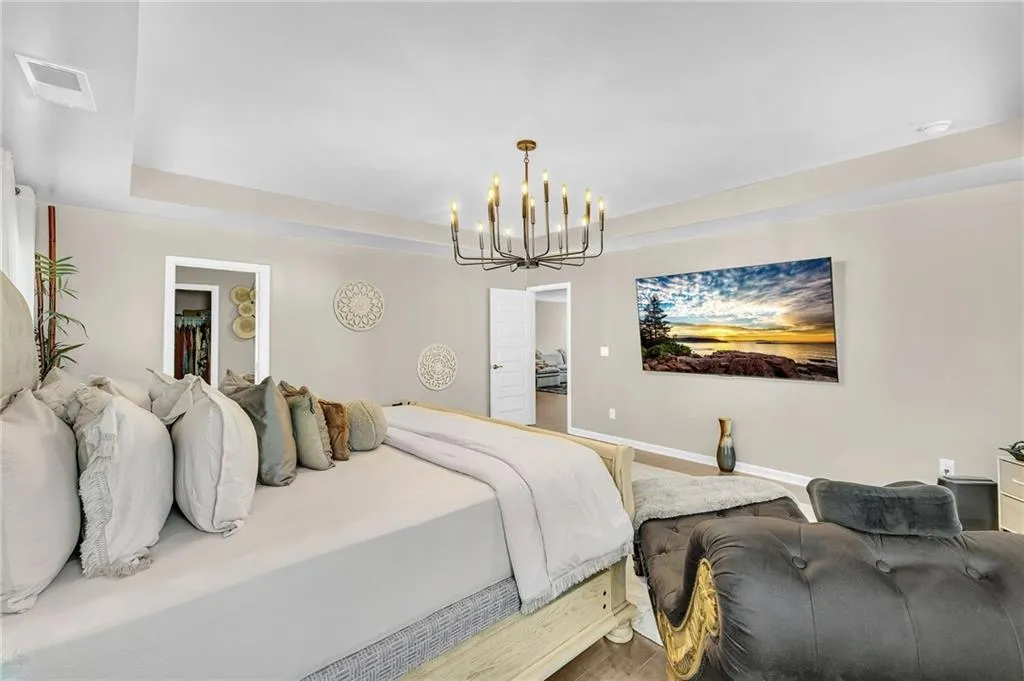 Locust Grove, Georgia 30248, United States, 5 Bedrooms Bedrooms, ,5 BathroomsBathrooms,Residential,Active,206554