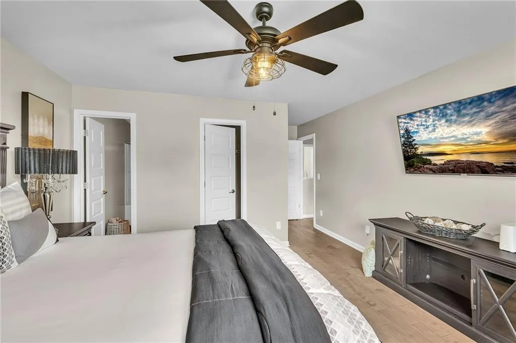 Locust Grove, Georgia 30248, United States, 5 Bedrooms Bedrooms, ,5 BathroomsBathrooms,Residential,Active,206554