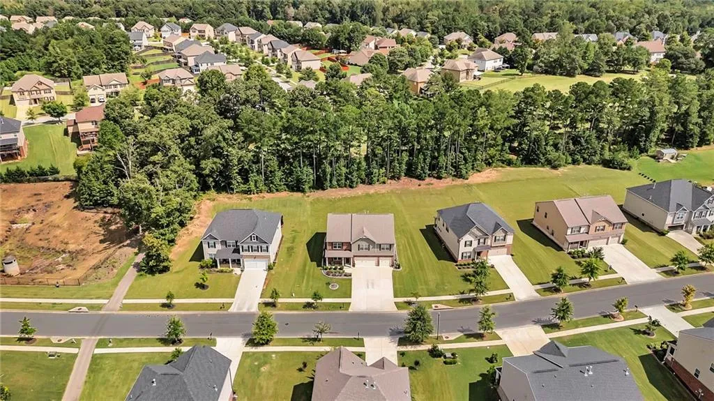 Locust Grove, Georgia 30248, United States, 5 Bedrooms Bedrooms, ,5 BathroomsBathrooms,Residential,Active,206554