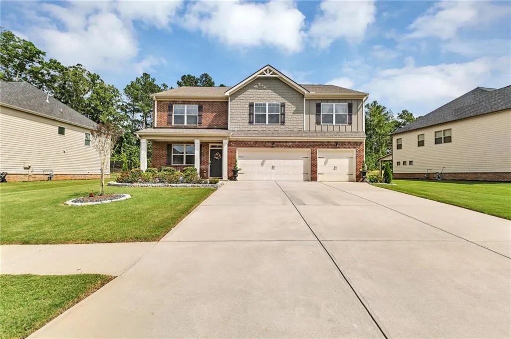 Locust Grove, Georgia 30248, United States, 5 Bedrooms Bedrooms, ,5 BathroomsBathrooms,Residential,Active,206554