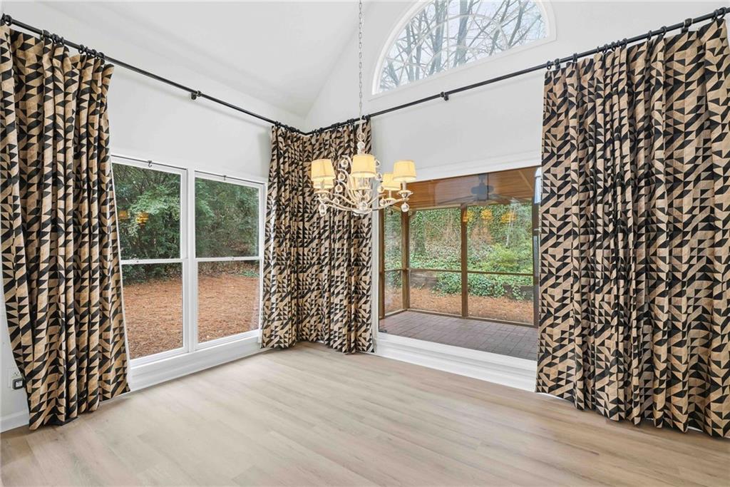 5425 Brooke Ridge Circle