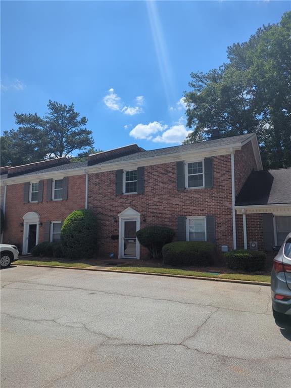 1634 Executive Park Lane NE