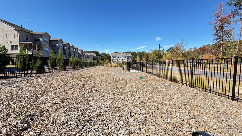 Forrest Crossing - Residential Lease