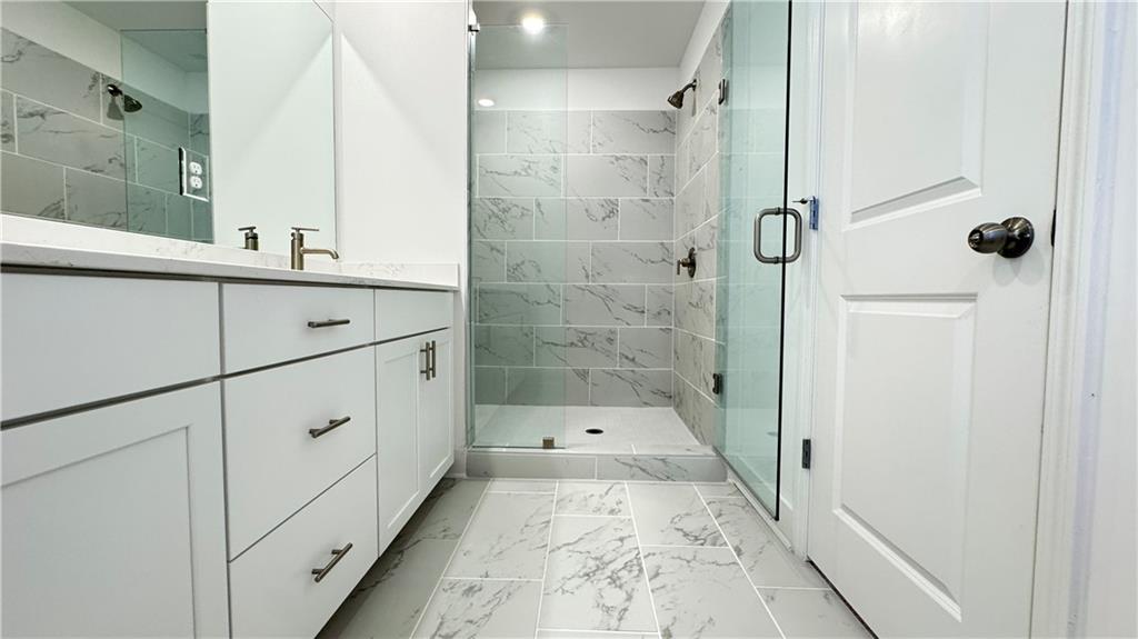 Forrest Crossing - Residential Lease