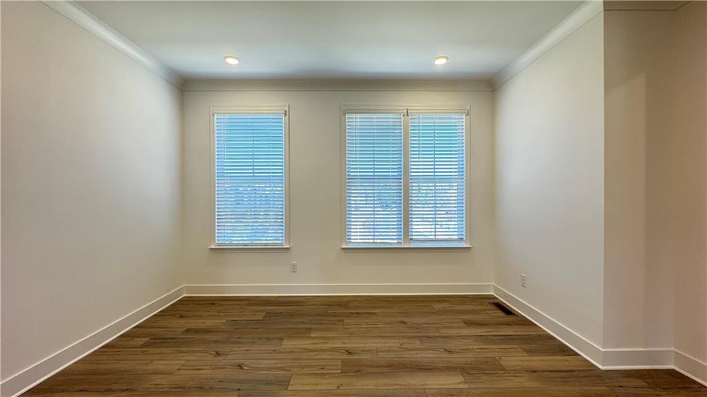 Forrest Crossing - Residential Lease