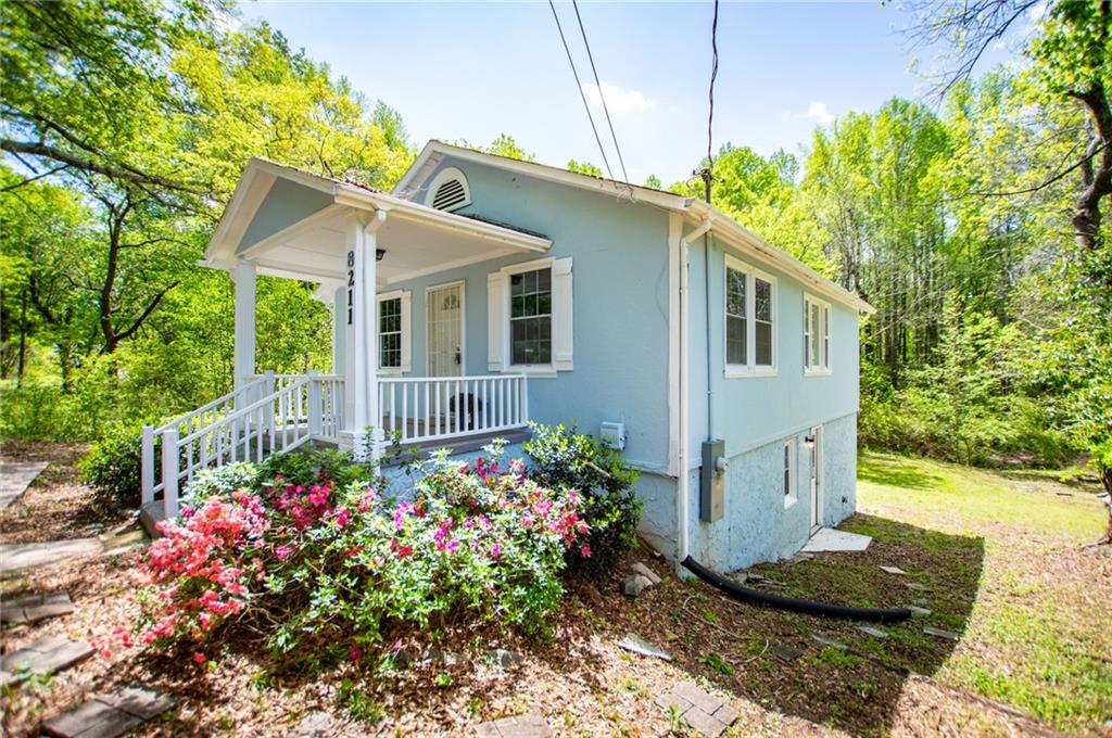8211 Thompson Street, Douglasville, Georgia image 3