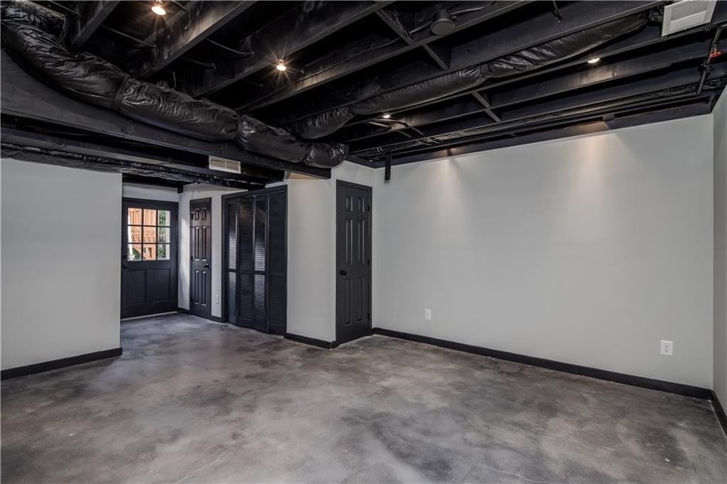 Indian Hills - Residential Lease