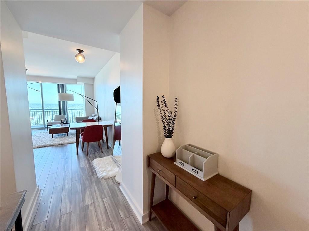 3338 Peachtree Road NE 2502
