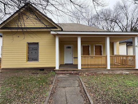 655 Hugh Street SW Atlanta GA 30310