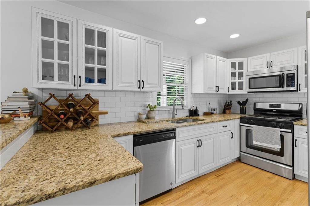 2238 Ridgedale Road NE