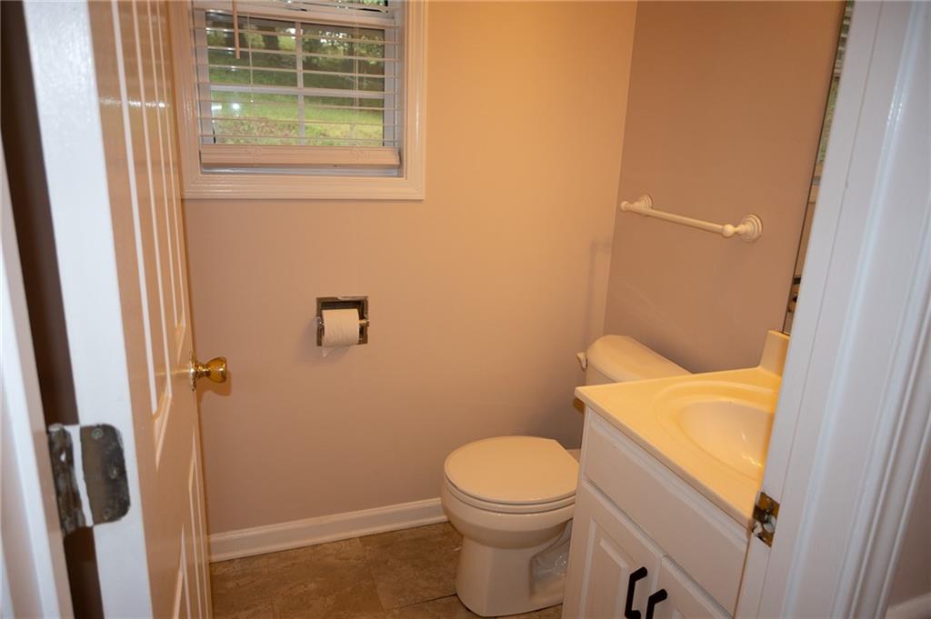 1120 Lake Lucerne Road, Lilburn, Georgia image 21