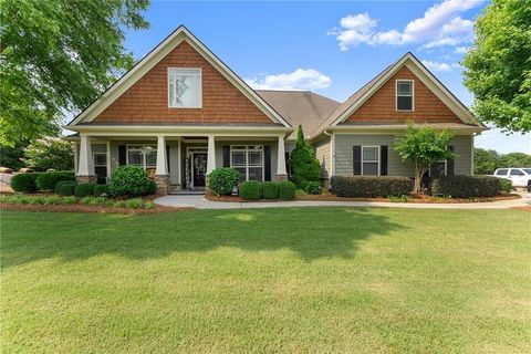 25 Wicklow Court Hoschton GA 30548