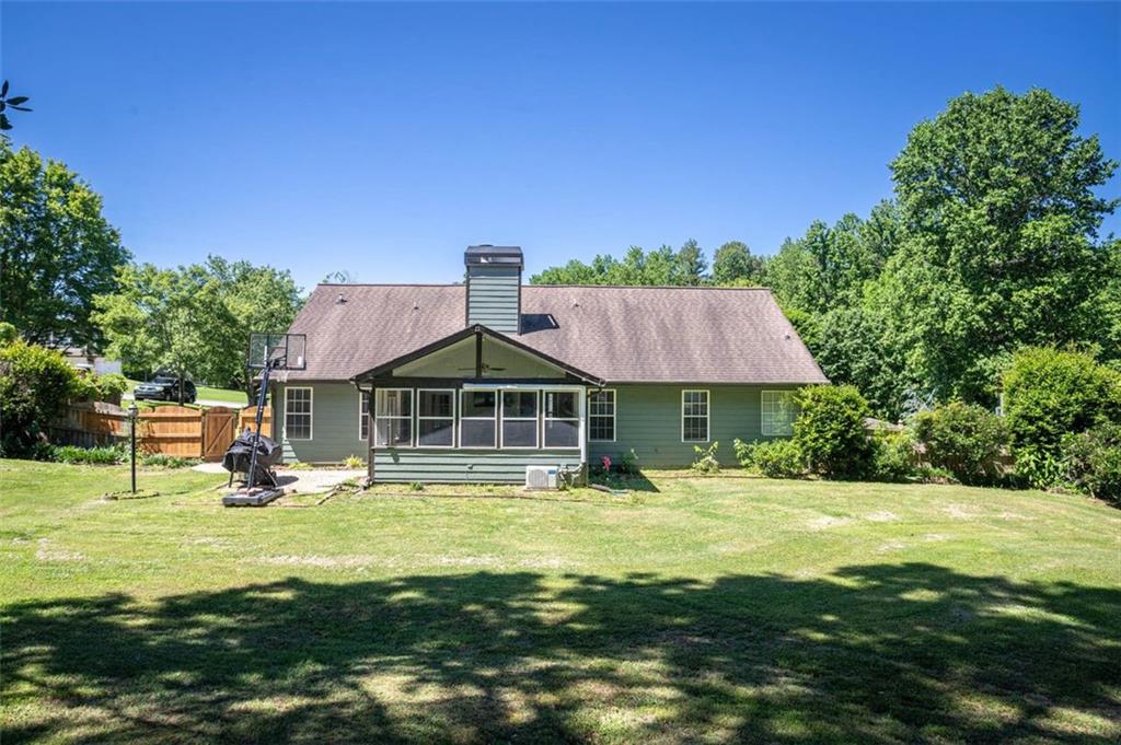 3335 Ivy Lake Drive, Buford, Georgia image 37