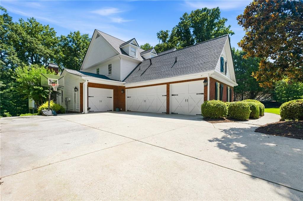 845 Nettlebrook Lane