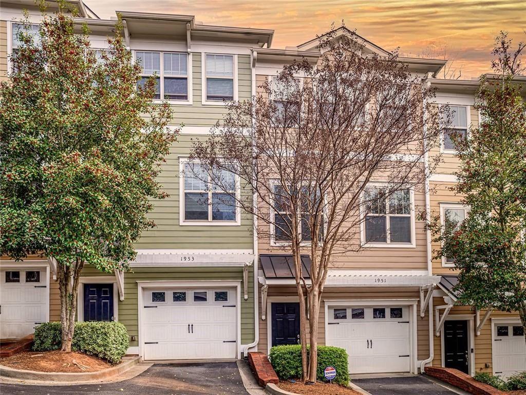 Sterling Oaks at Lenox Hills - Residential Lease
