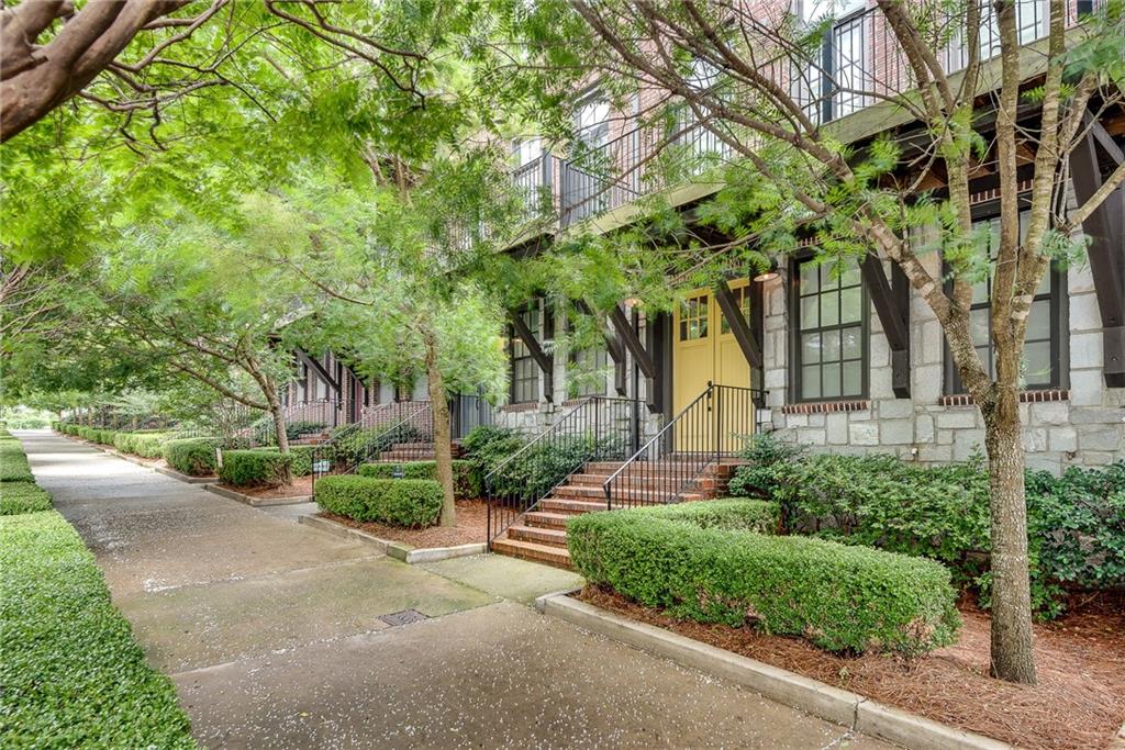 345 Glen Iris Drive NE 3