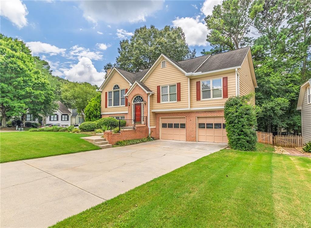 401 Middle Valley Lane