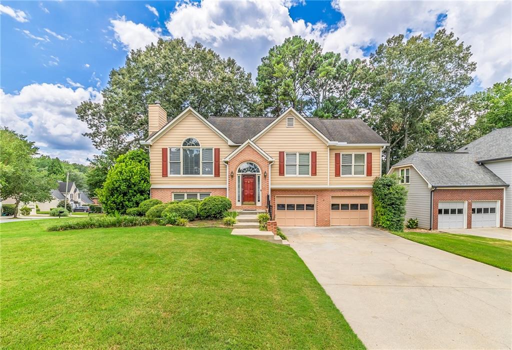 401 Middle Valley Lane