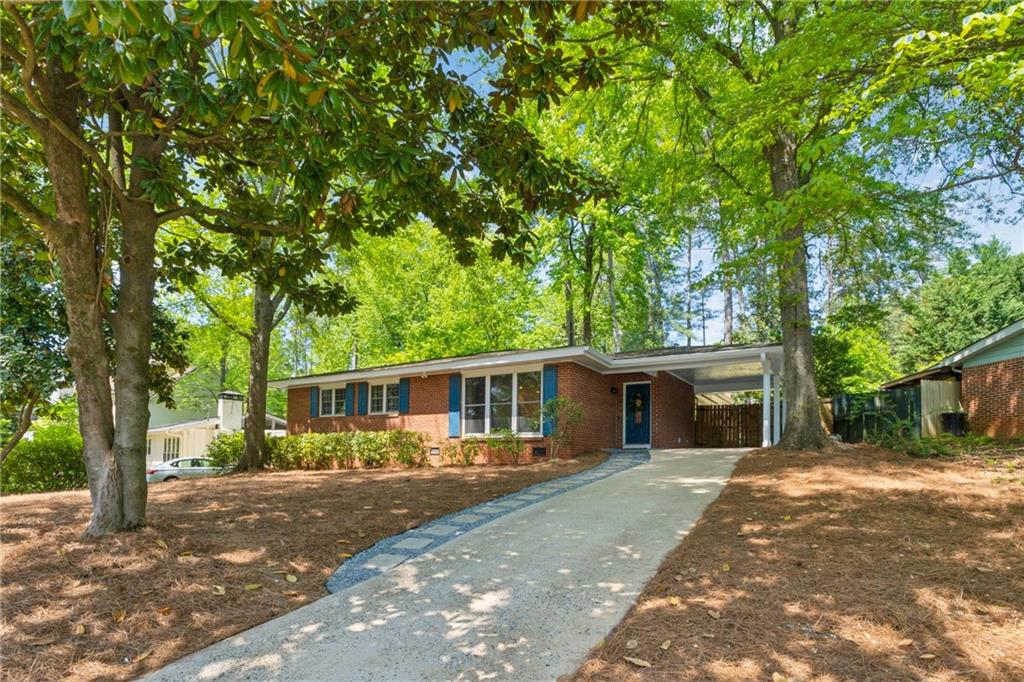 3700 Sexton Woods Drive, Chamblee, Georgia image 3