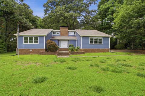 Homes For Sale - 41 Lorraine Valley<br/> Winder, GA 30680