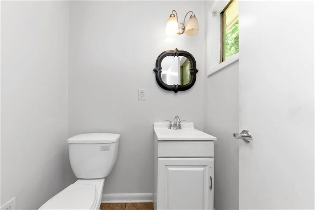 3900 Bressler Circle, Decatur, Georgia image 23