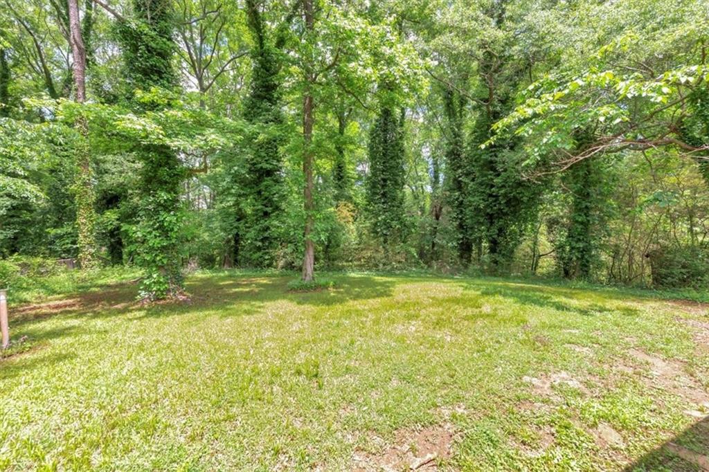 3900 Bressler Circle, Decatur, Georgia image 32