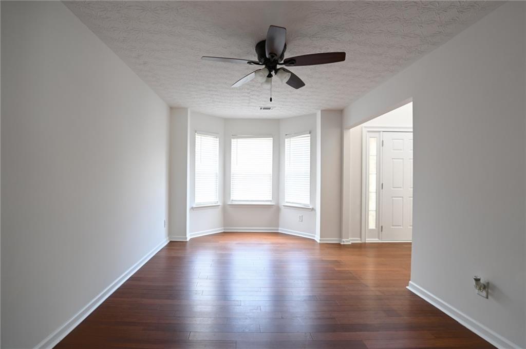 3998 Oak Crossing Estate