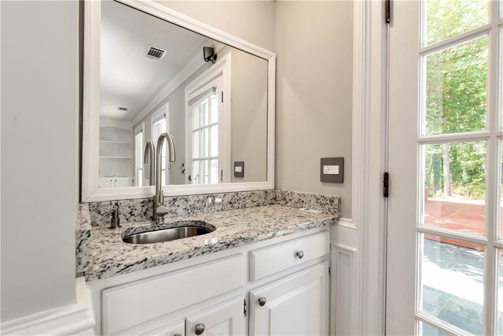 2648 Kenwood Drive, Duluth, Georgia image 10