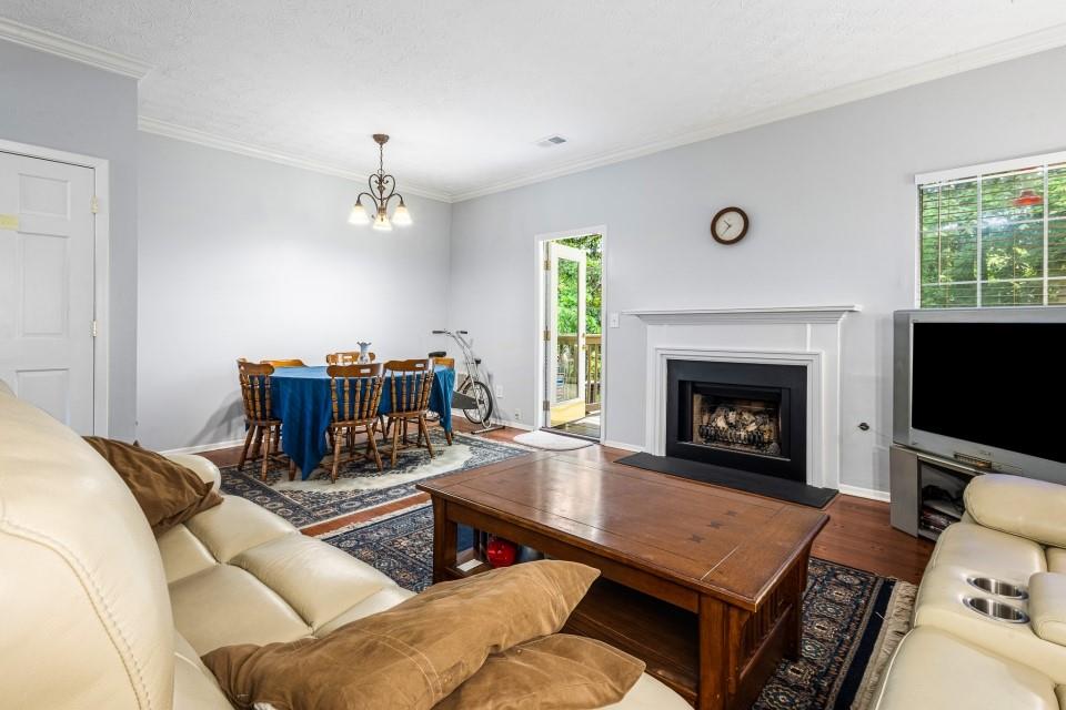 603 Wedgewood Way
