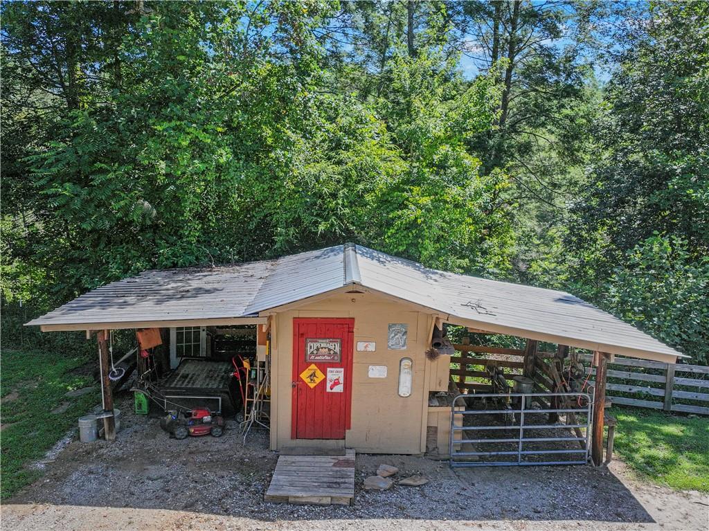5082 Highway 197 N