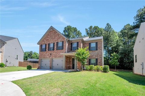 A home in Ellenwood