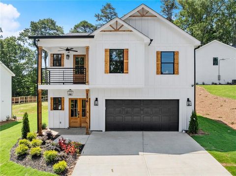 172 Llewellyn St Clarkesville GA 30523