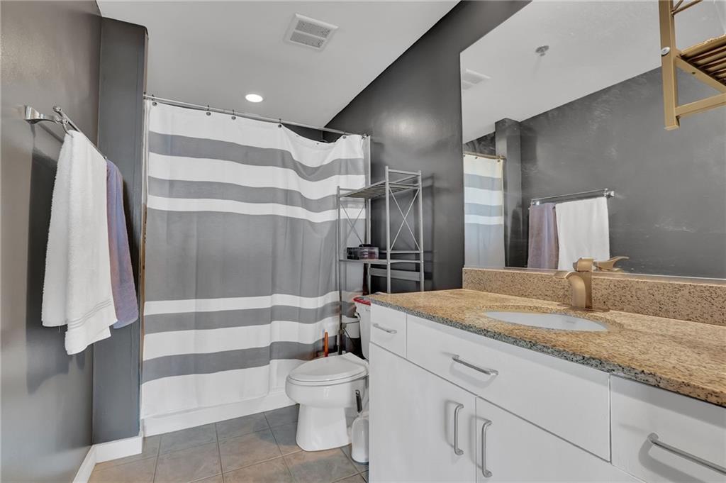 361 17th Street 1121