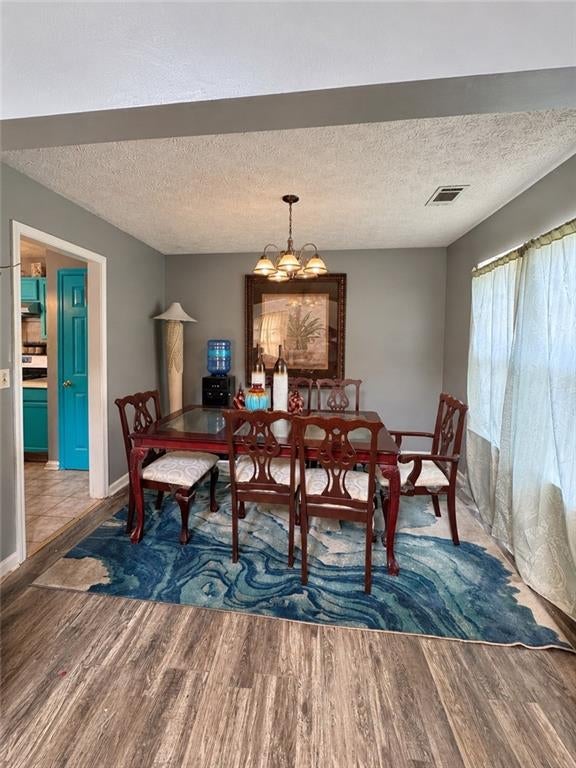 435 Burdett Ridge Court