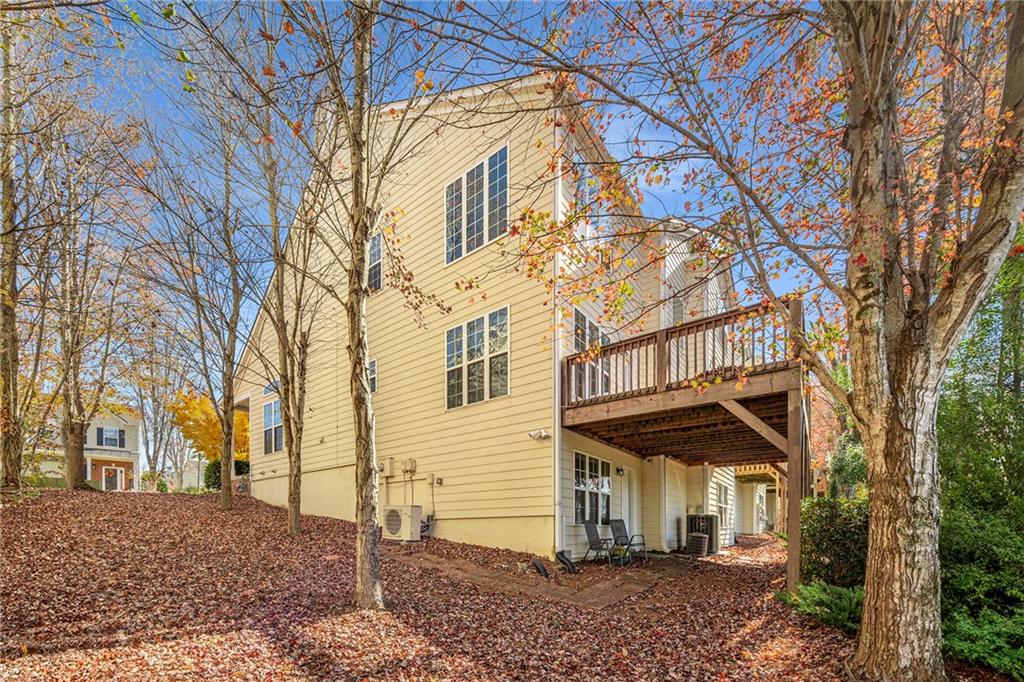 Townhomes at Eastlake Summergrove - Residential