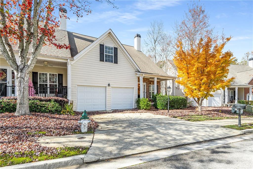 Townhomes at Eastlake Summergrove - Residential