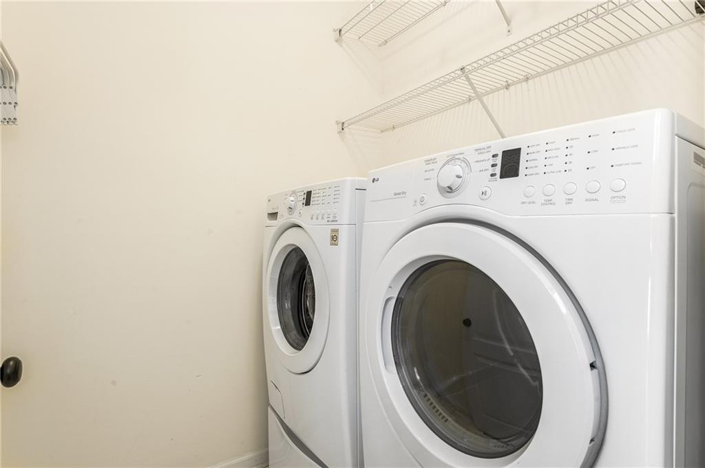 Townhomes at Eastlake Summergrove - Residential