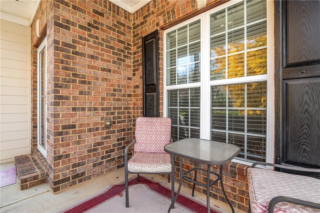 Townhomes at Eastlake Summergrove - Residential