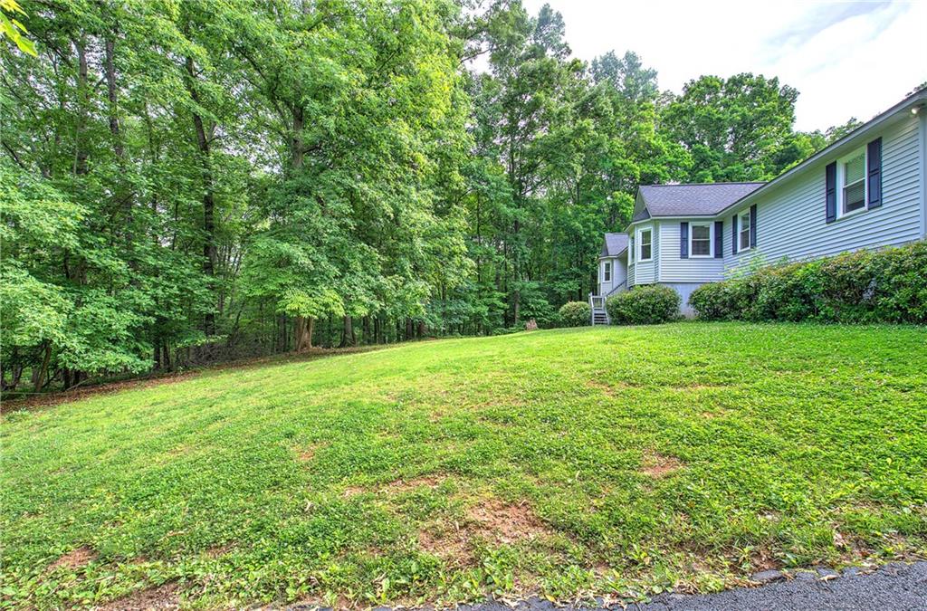 65 Gaddis Road NW