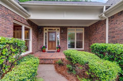9395 Clublands Drive Alpharetta GA 30022